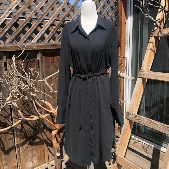 Prologue Dresses & Skirts - NWT Prologue Black Hidden Button Up Collar Dress